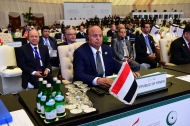 هادي: هناك تطرف ارهابي سني ممثل بالقاعدة وداعش وآخر شيعي ممثل بحزب الله والحوثيين