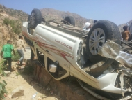 لحج.. مصرع سائق مركبة وإصابة ثلاثة مواطنين بحادث مروري في القبيطة
