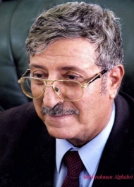 الحزب الاشتراكي اليمني ينعي الشاعر والاديب اليمني الدكتور عبدالعزيز المقالح